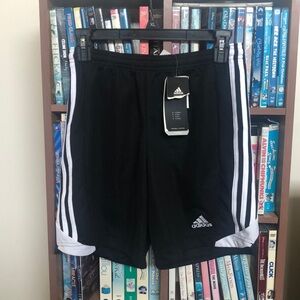NWT Adidas Girls Soccer Shorts Sz L